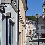 Maxi - Cafe Princ Pod Hradem Klima, Wifi *