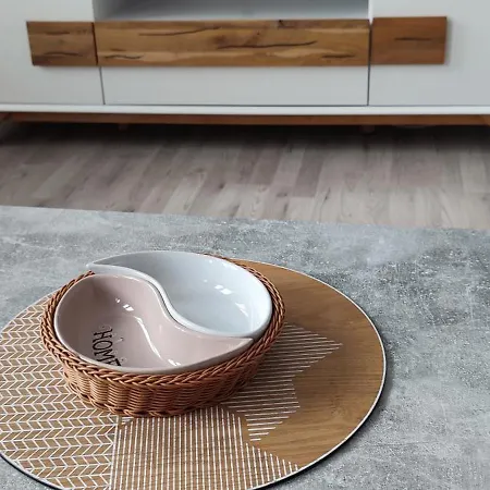 Maxi - Cafe Princ Pod Hradem Klima, Wifi Apartment Sternberk
