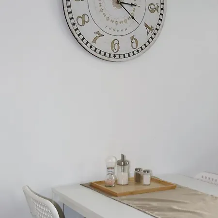 Maxi - Cafe Princ Pod Hradem Klima, Wifi Apartment