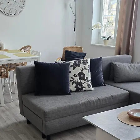 Maxi - Cafe Princ Pod Hradem Klima, Wifi 아파트 Šternberk