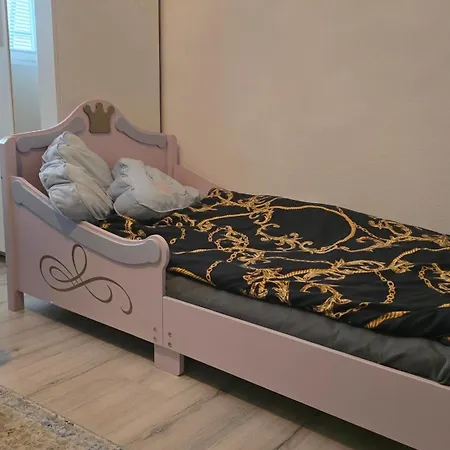 아파트 Maxi - Cafe Princ Pod Hradem Klima, Wifi Šternberk