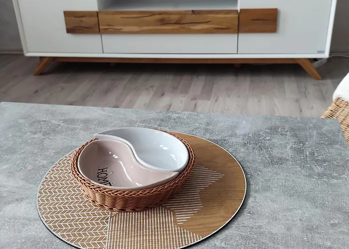 Maxi - Cafe Princ Pod Hradem Klima, Wifi Lägenhet Šternberk